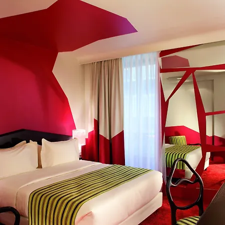 Cristal Champs Elysees 4* Parigi